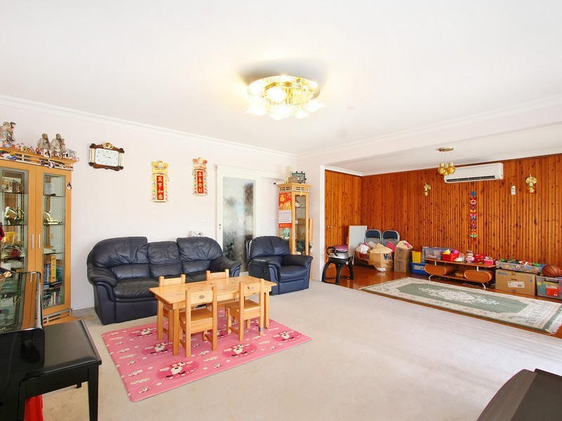 13 Cook Avenue, Canada Bay NSW 2046