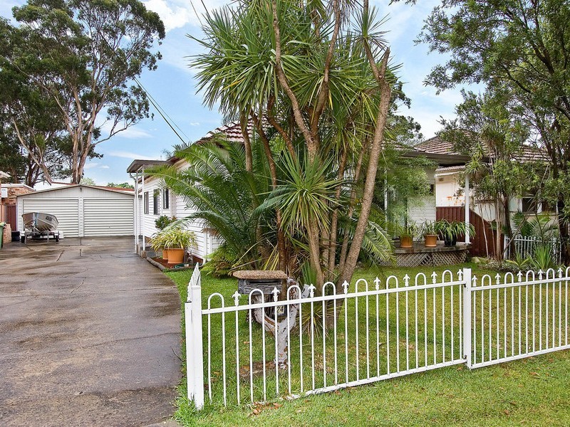 24 Georges Cres, Georges Hall NSW 2198
