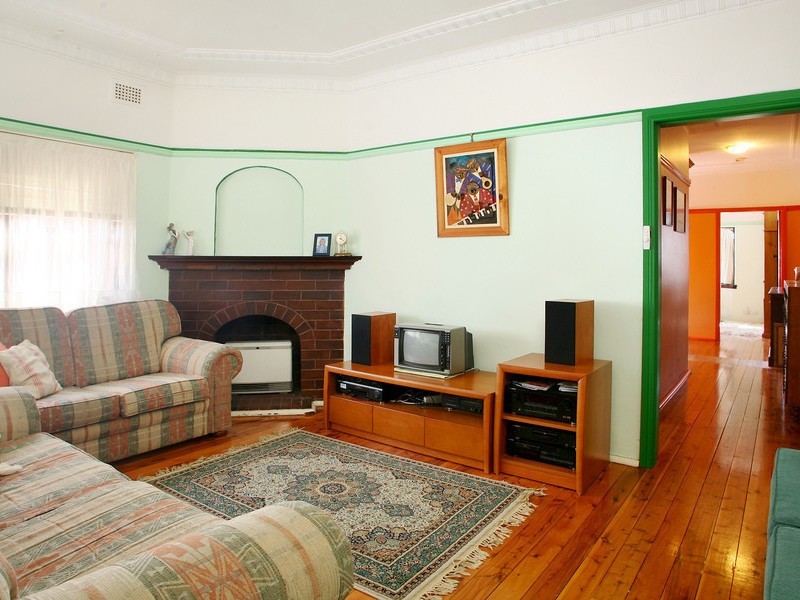 4 David Street, Concord NSW 2137