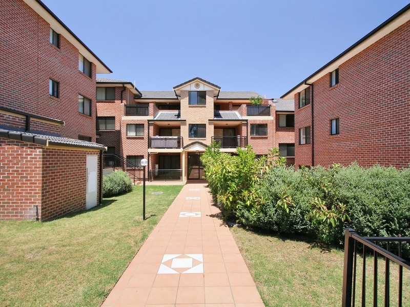 21/ 2-8  Mulla Road, Yagoona NSW 2199