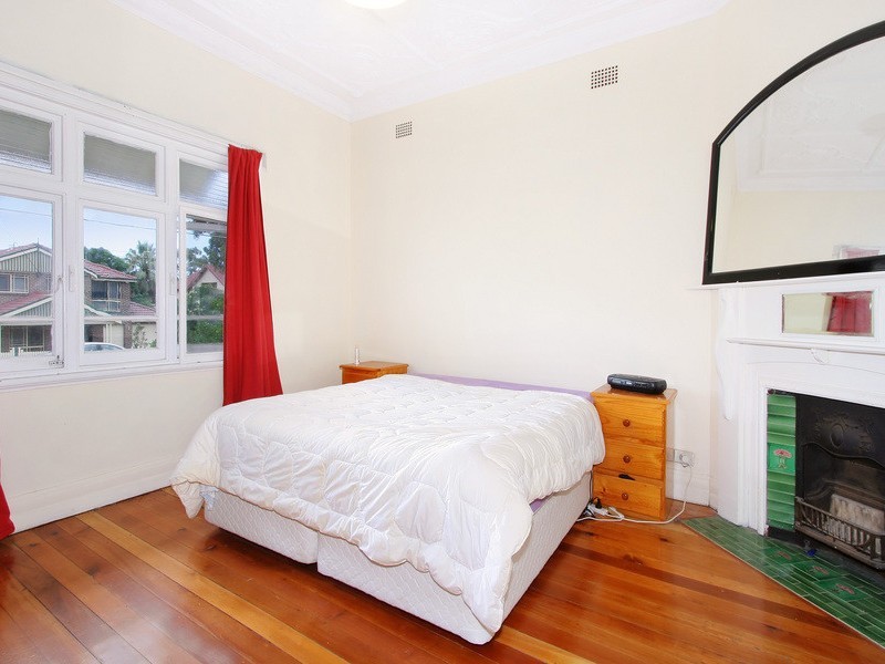 68 Queen Street, Concord West NSW 2138