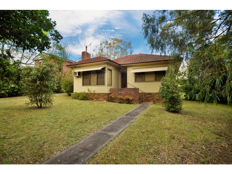 28 Boronga Ave, West Pymble NSW 2073