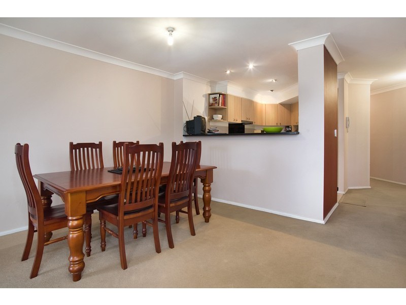 301/10 Wentworth Drive, Liberty Grove NSW 2138