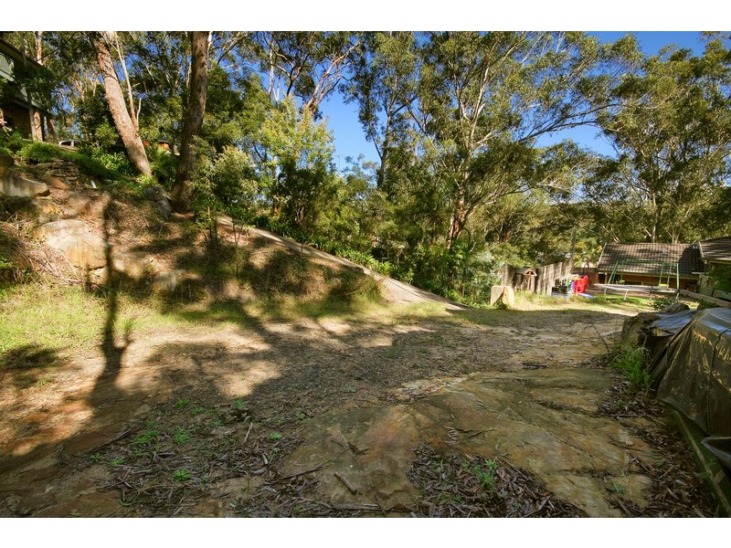 52a Carinya Avenue, Picnic Point NSW 2213