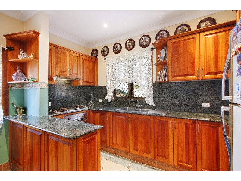 4 Bennett Avenue, Strathfield South NSW 2136