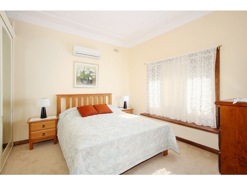 4 Bennett Avenue, Strathfield South NSW 2136