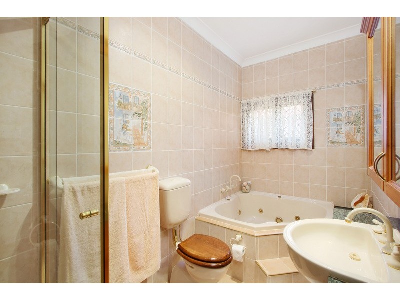 4 Bennett Avenue, Strathfield South NSW 2136