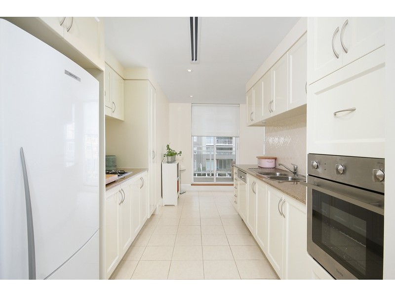 27/2 Juniper Drive, Breakfast Point NSW 2137