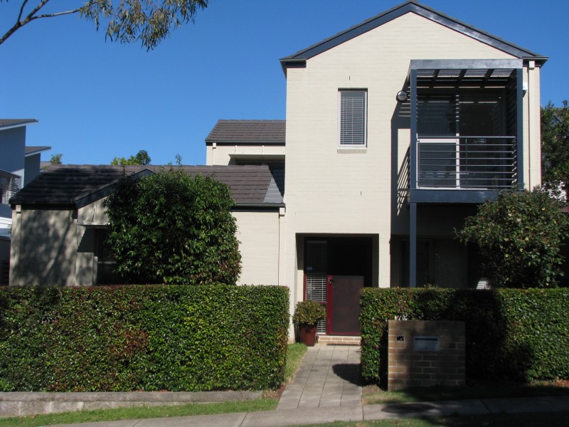 11 Edgewood Cres, Cabarita NSW 2137