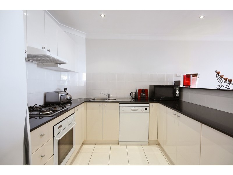 406/10  Wentworth Drive, Liberty Grove NSW 2138