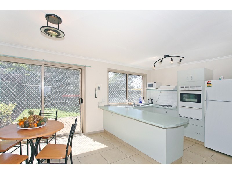 10  Angophora Grove, Greenacre NSW 2190