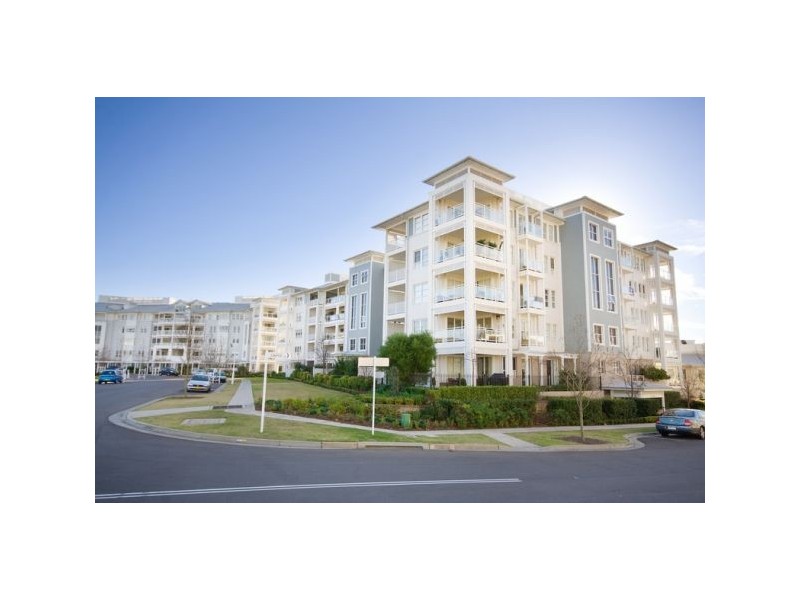 27/2 Juniper Drive, Breakfast Point NSW 2137