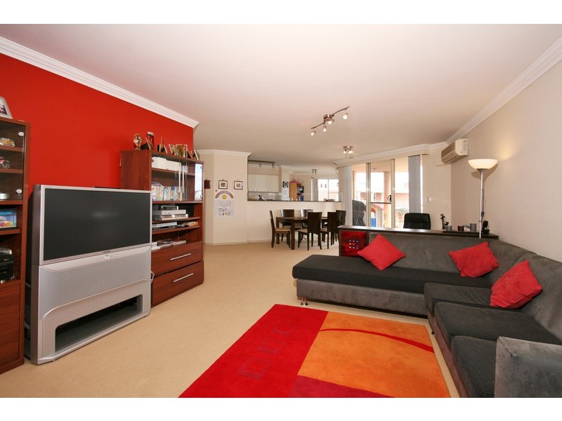 802/8 Wentworth Drive, Liberty Grove NSW 2138