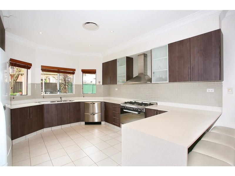 54 Cabarita, Concord NSW 2137