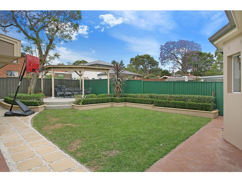 54 Cabarita, Concord NSW 2137
