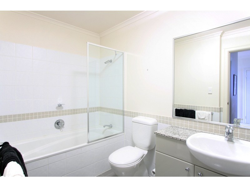 202/2 Mimosa Circuit, Breakfast Point NSW 2137