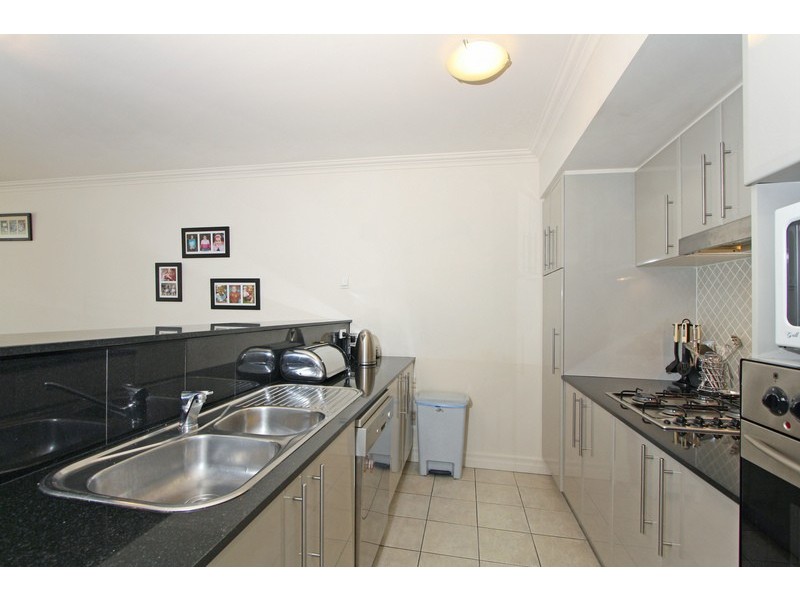 202/2 Mimosa Circuit, Breakfast Point NSW 2137