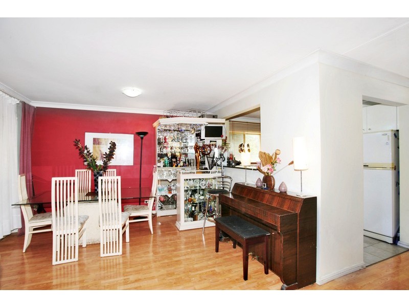 27/3 Bradley Place, Liberty Grove NSW 2138