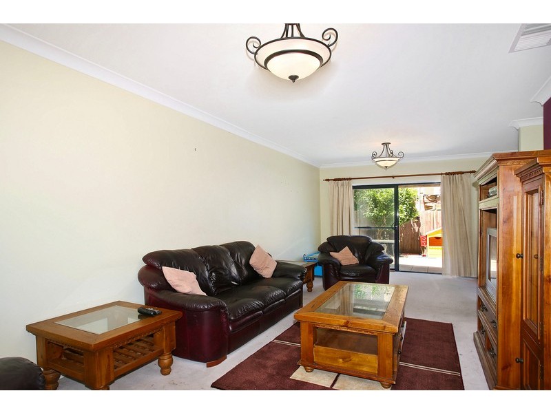 6 Wiltshire Close, Liberty Grove NSW 2138
