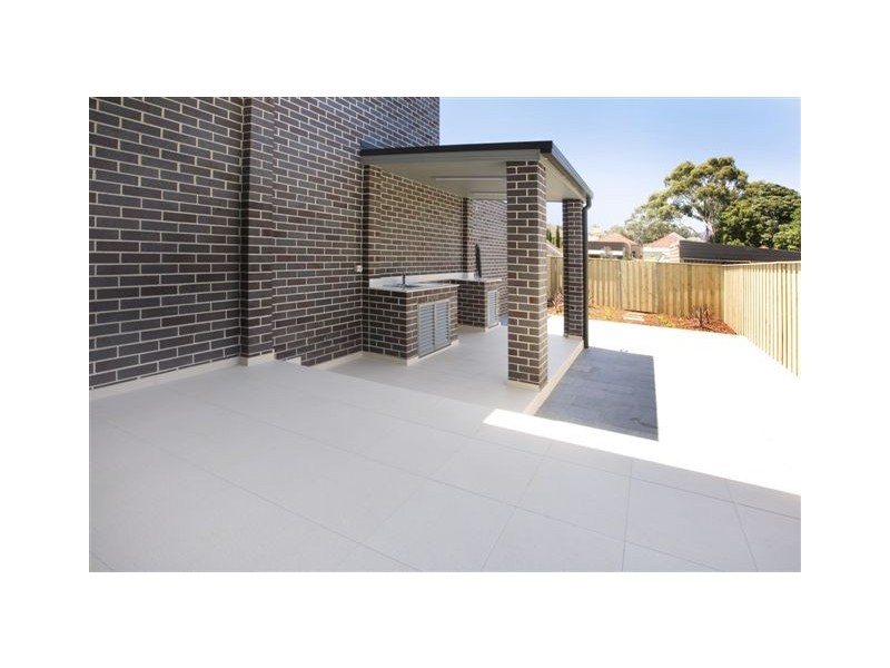 8 Maddock Street, Dulwich Hill NSW 2203