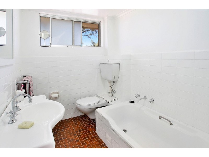 9/20 The Parade, Russell Lea NSW 2046