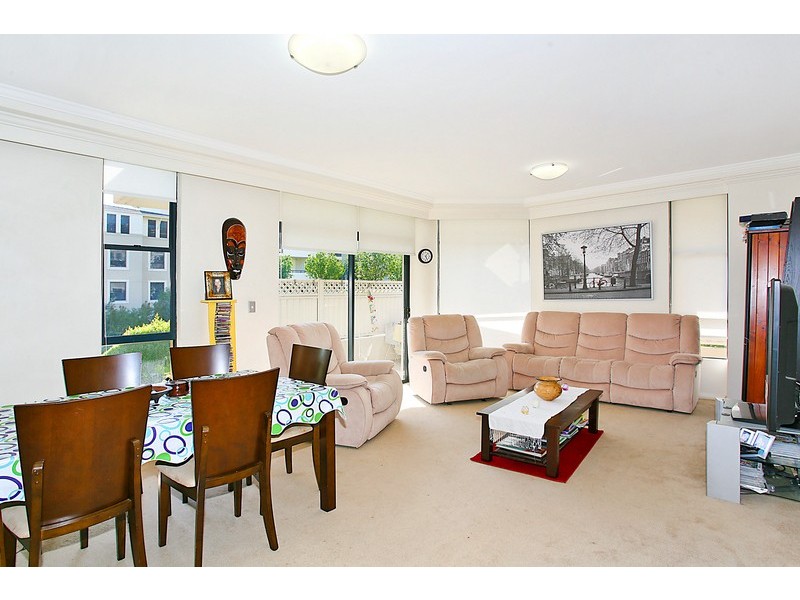 124/2 Dolphin Close, Chiswick NSW 2046