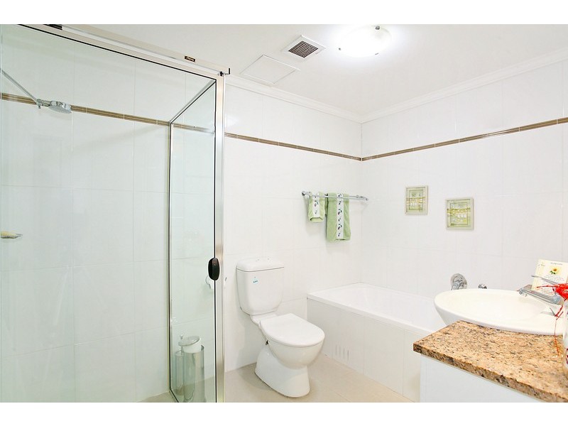 124/2 Dolphin Close, Chiswick NSW 2046