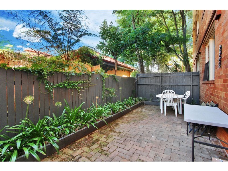 8/4 Moore St, Drummoyne NSW 2047
