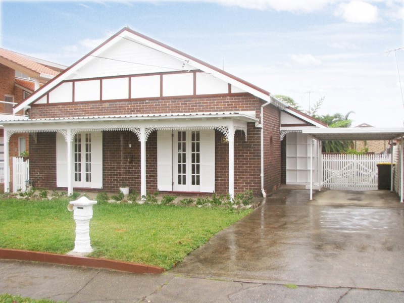 58 Bayview Rd, Concord NSW 2137