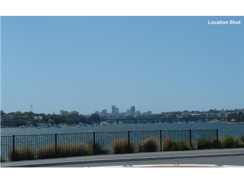 8 First Ave, Rodd Point NSW 2046