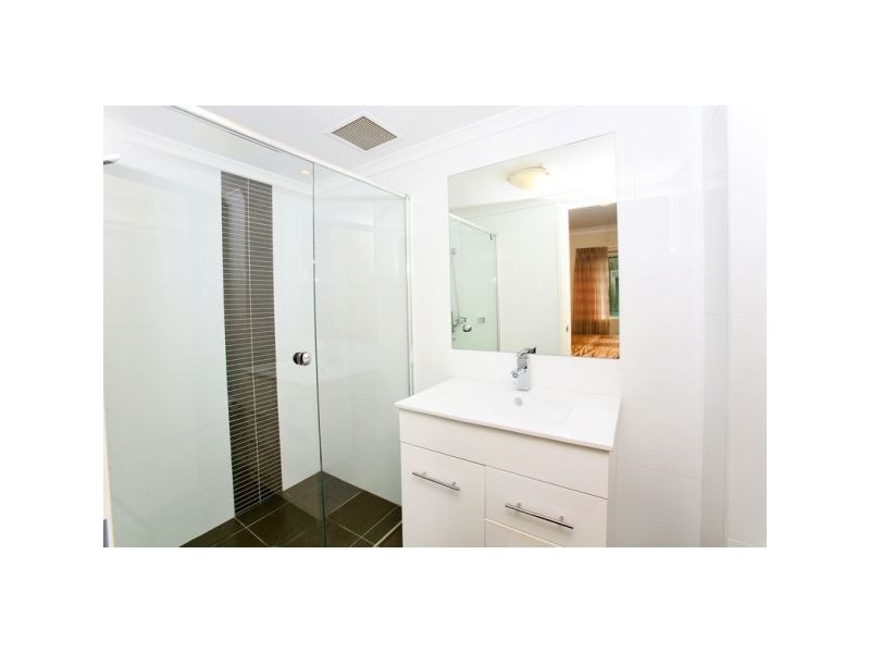 3/2a  Walton Crescent, Abbotsford NSW 2046