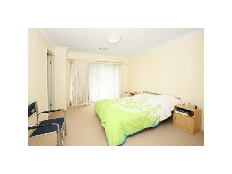 3 Hewin Close, Liberty Grove NSW 2138