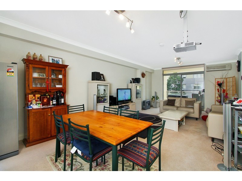 33/102 William St, Five Dock NSW 2046