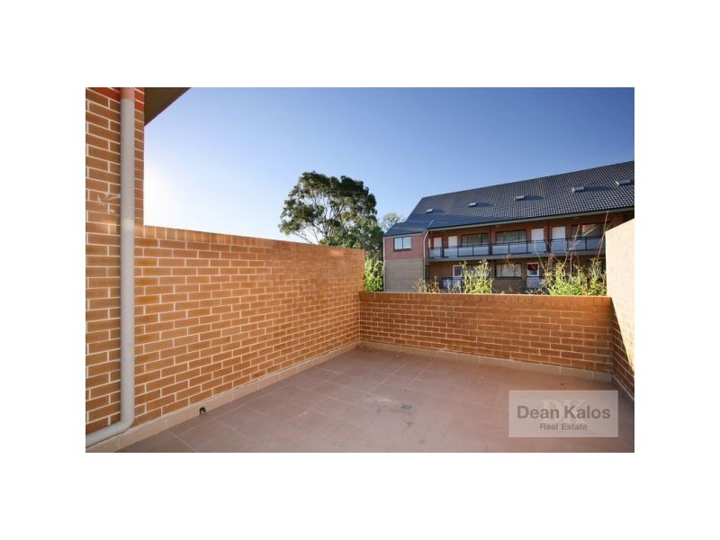 24/9 Hillcrest St, Homebush NSW 2140