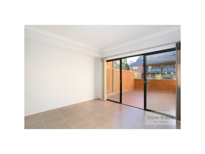 24/9 Hillcrest St, Homebush NSW 2140