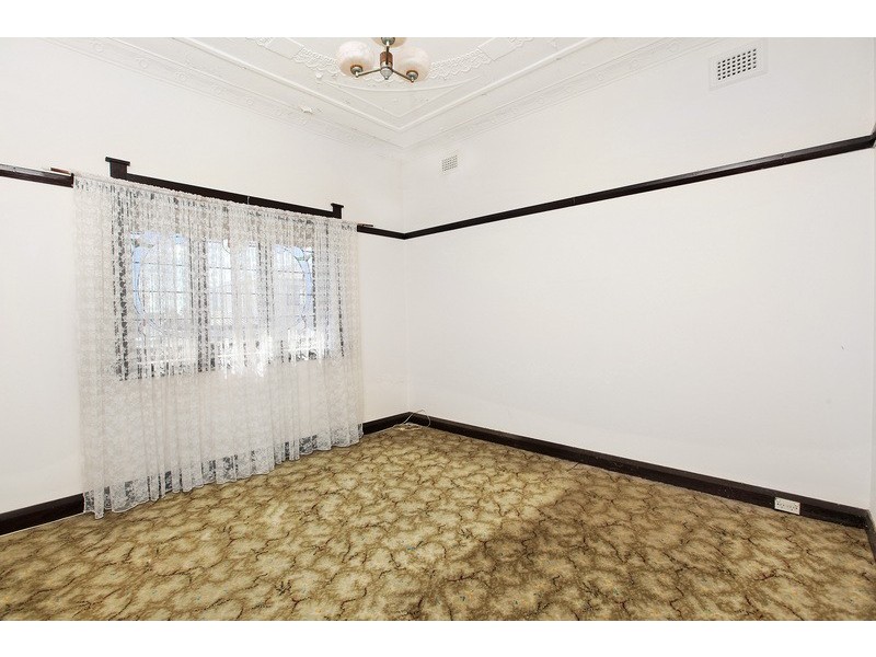 1a Newcastle Street, Five Dock NSW 2046