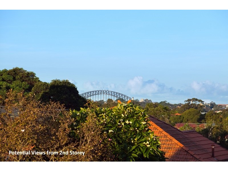 12 Mooculta St, Russell Lea NSW 2046