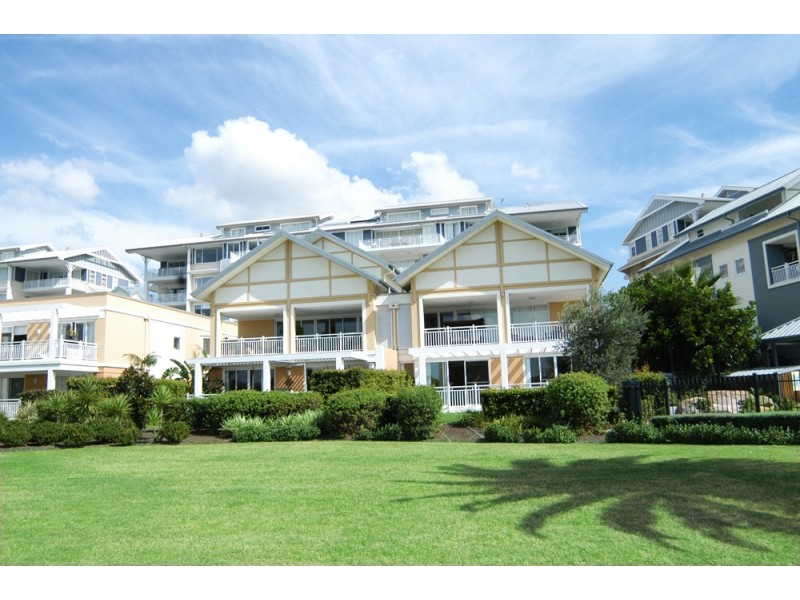 12/63 Peninsula Drive, Breakfast Point NSW 2137