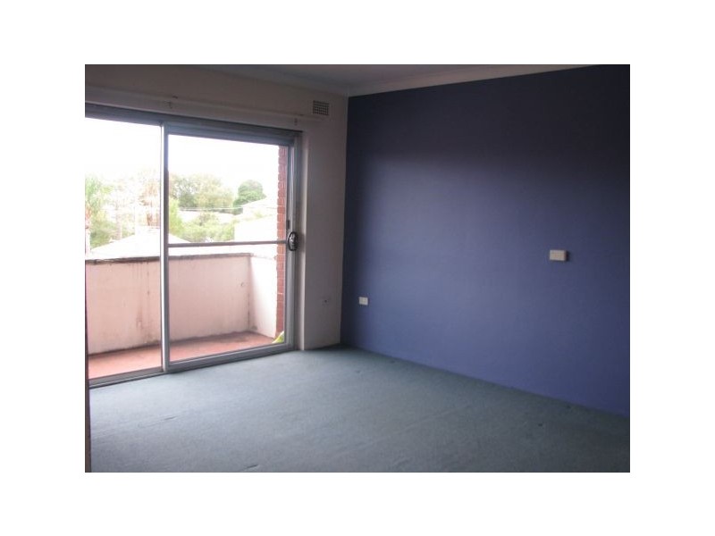 12/4 Mooney Street, Strathfield South NSW 2136