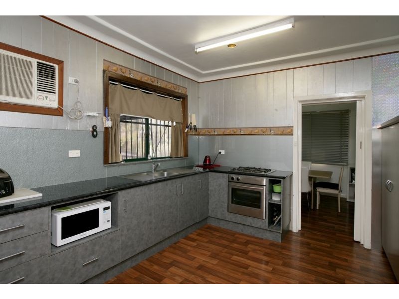 68 Mitchelmore Street, Turvey Park, Wagga Wagga NSW 2650