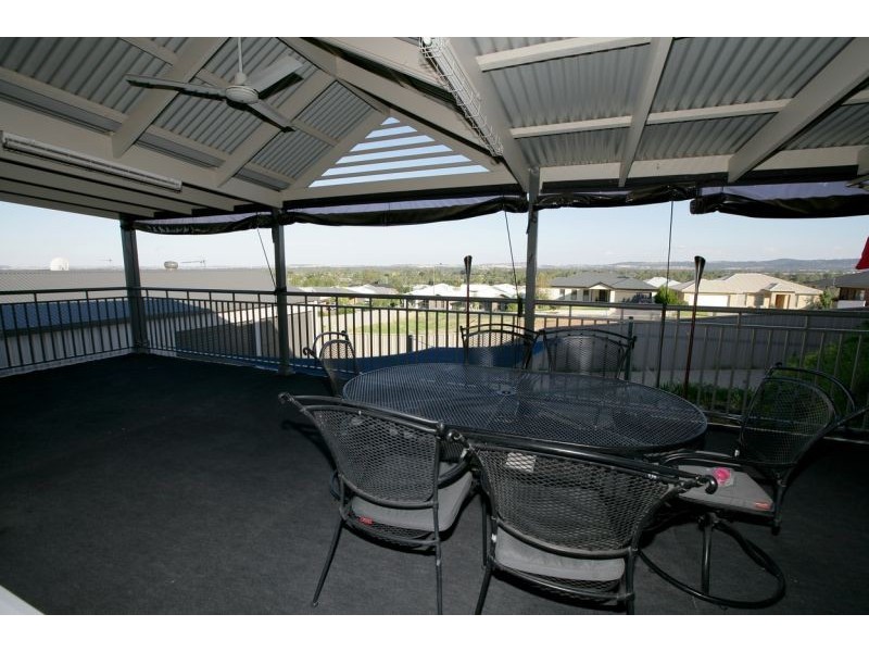 9 Darling Place, Tatton NSW 2650