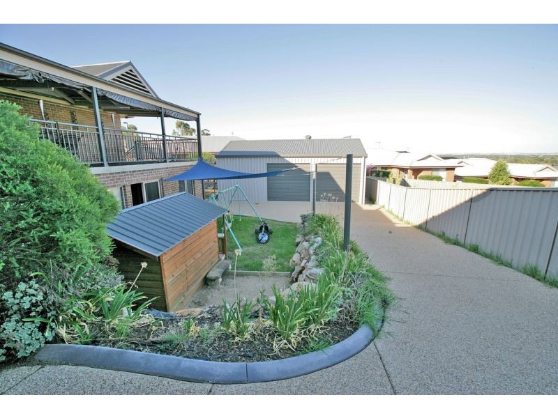 9 Darling Place, Tatton NSW 2650