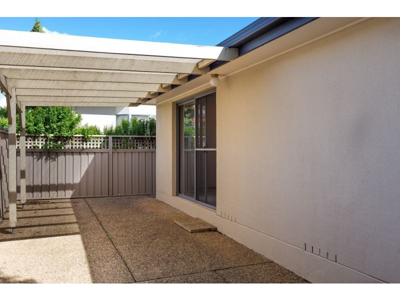 1/18 Kimberley Drive, Tatton NSW 2650