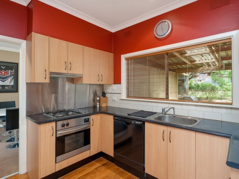 68 Grove Street, Kooringal NSW 2650