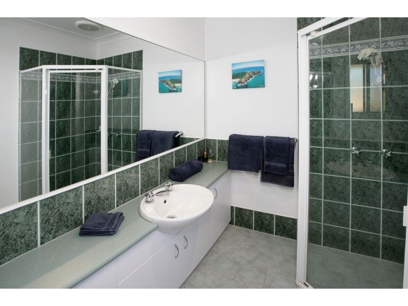 17 Grampian Place, Tatton NSW 2650