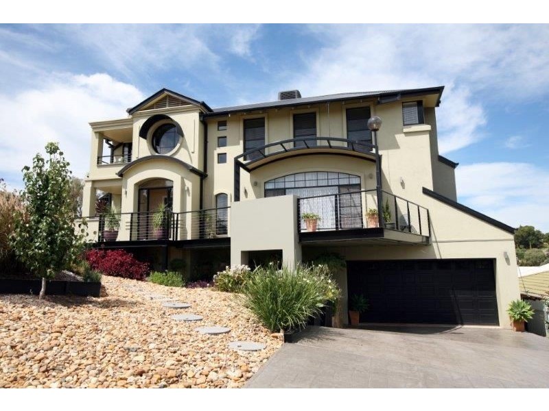 17 Allambie Way, Mount Austin, Wagga Wagga NSW 2650