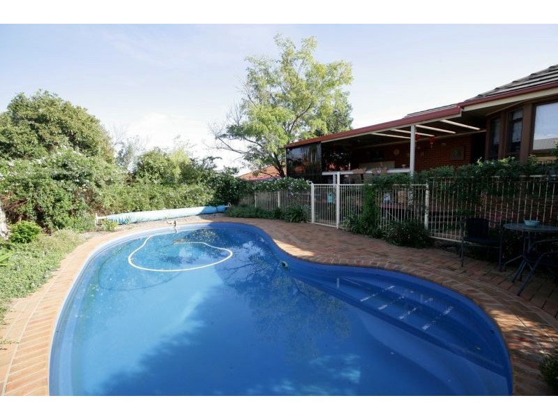 24 Bourkelands Drive, Bourkelands NSW 2650