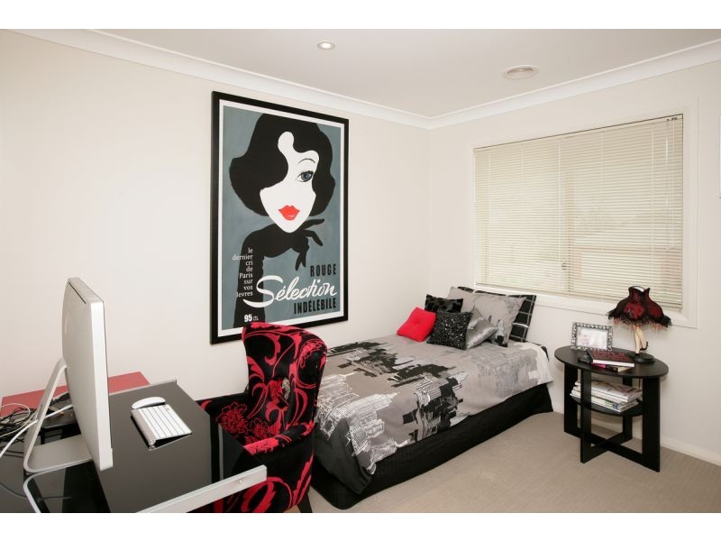 1/20 Hudson Drive, Lloyd NSW 2650