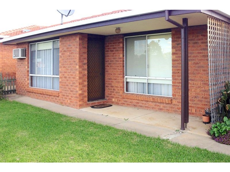 10/12 Kokoda Street, Ashmont NSW 2650