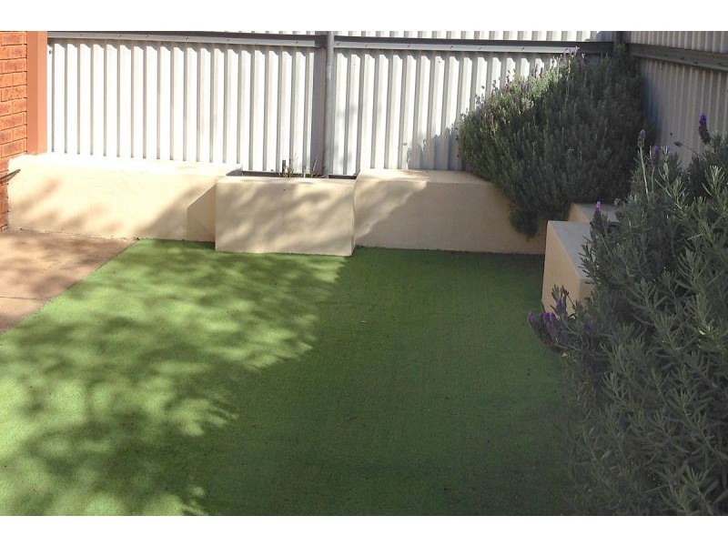 10/12 Kokoda Street, Ashmont NSW 2650